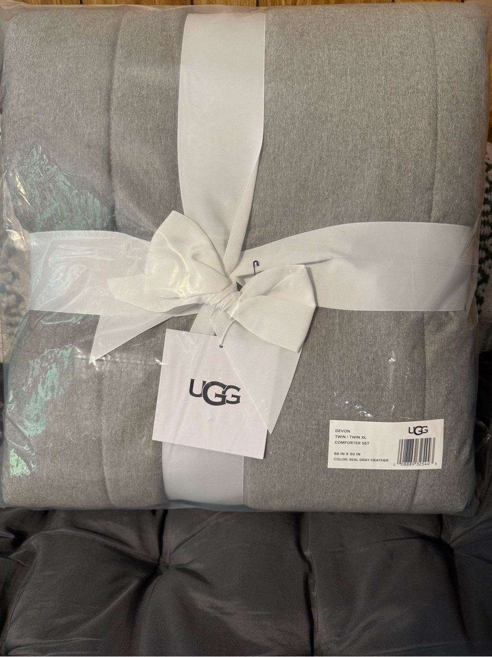 NWT UGG Comforter Set Twin XL
